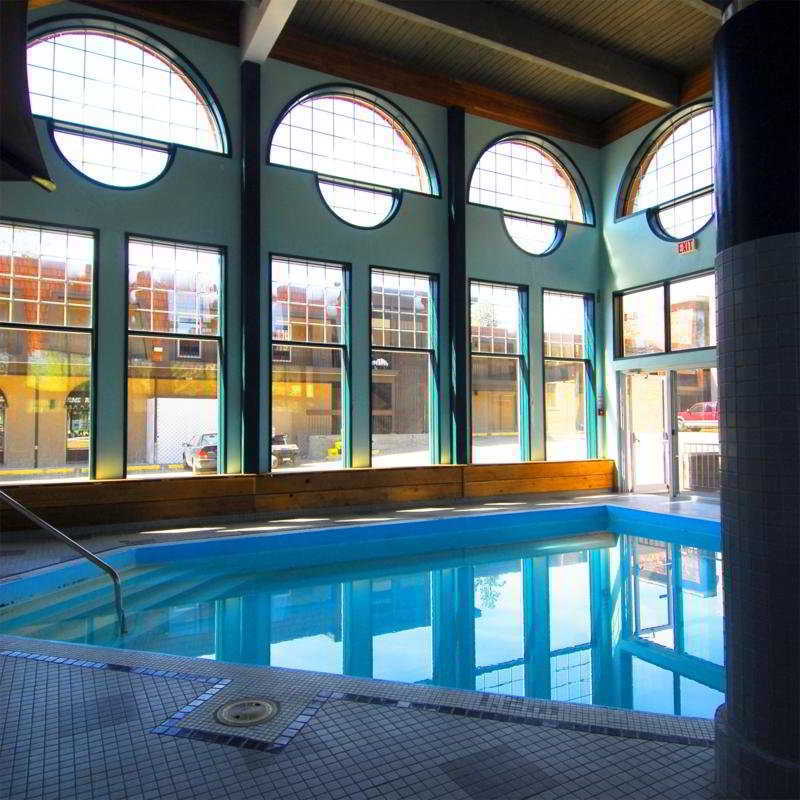 Hotel Tonquin